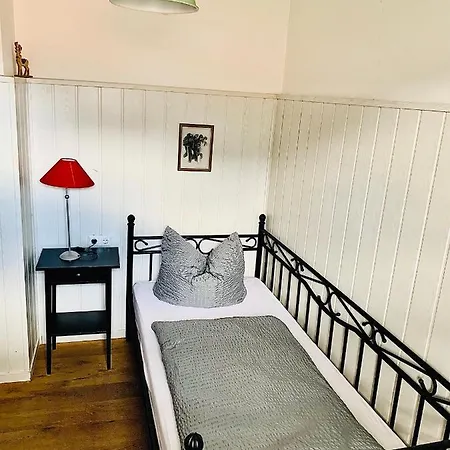 بيت ضيافة Gaestehaus Hohe Tannen جارمش بارتنكيرشن