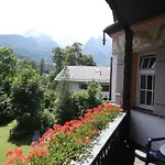 Gaestehaus Hohe Tannen 게스트하우스 3*