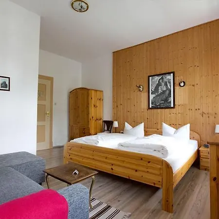 Guest house Gaestehaus Hohe Tannen