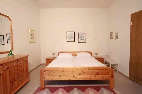 Πανσιόν Gaestehaus Hohe Tannen 3*